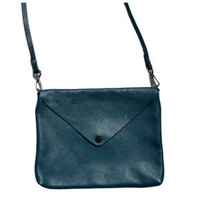 Crossbody purse
